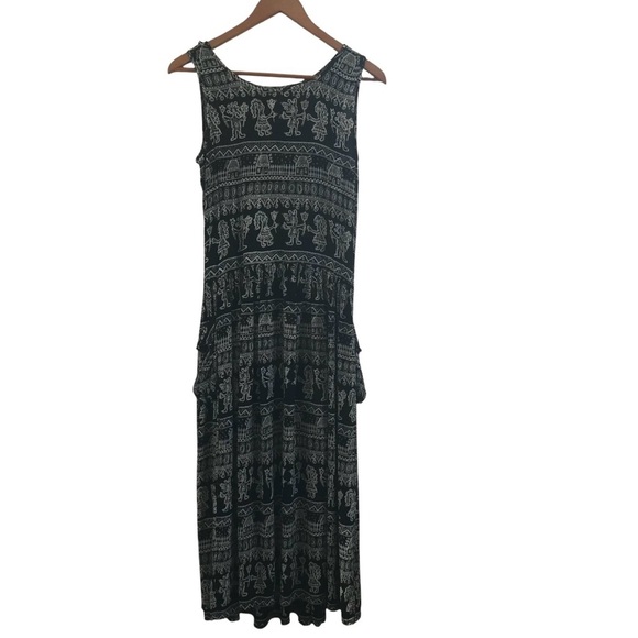 Bila Dresses & Skirts - BILA Maxi Dress Size Medium Black White Rayon Boho Hippie Relaxed Fit Pockets